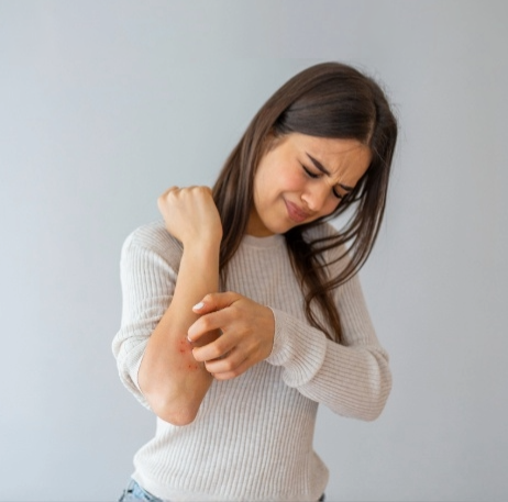 Living with Eczema: Gentle Care for Sensitive Skin